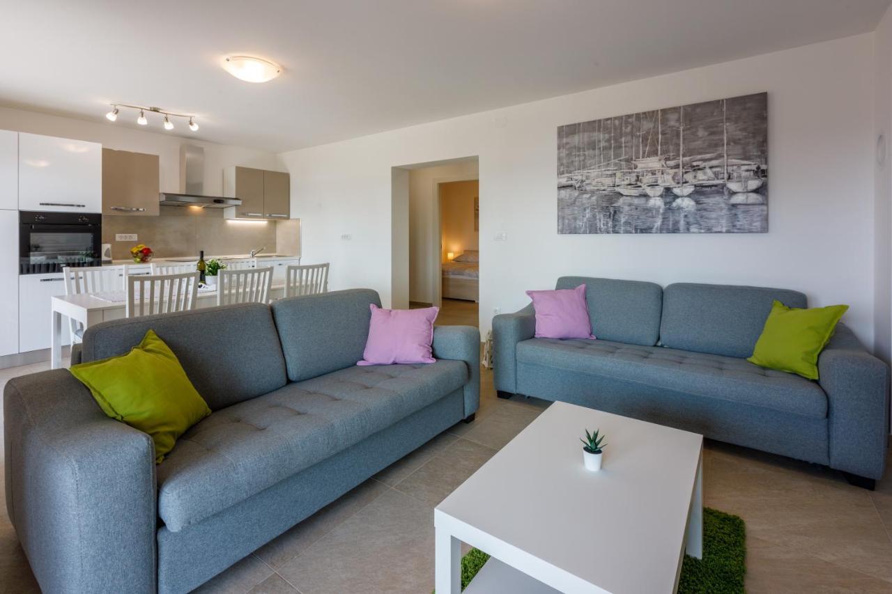 Anton 3 Appartement Crikvenica Buitenkant foto