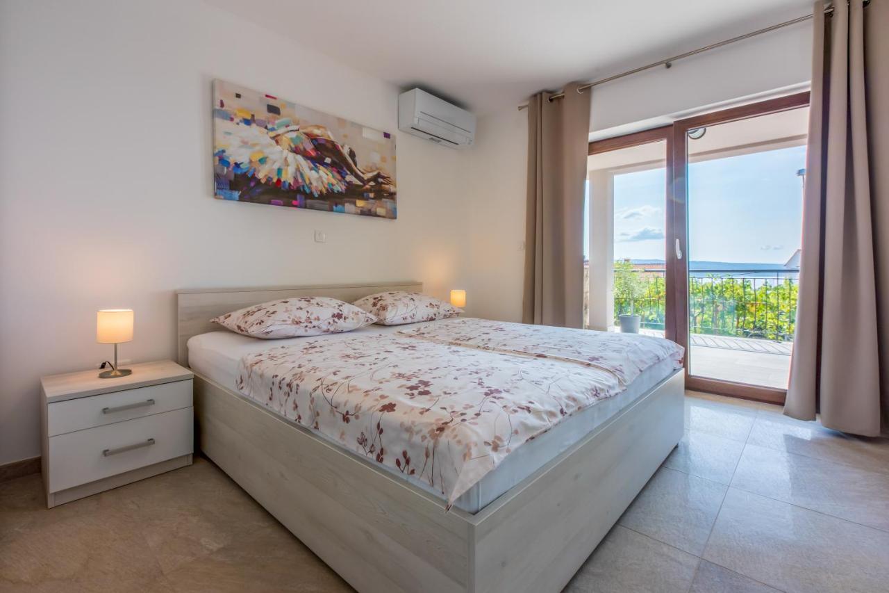 Anton 3 Appartement Crikvenica Buitenkant foto