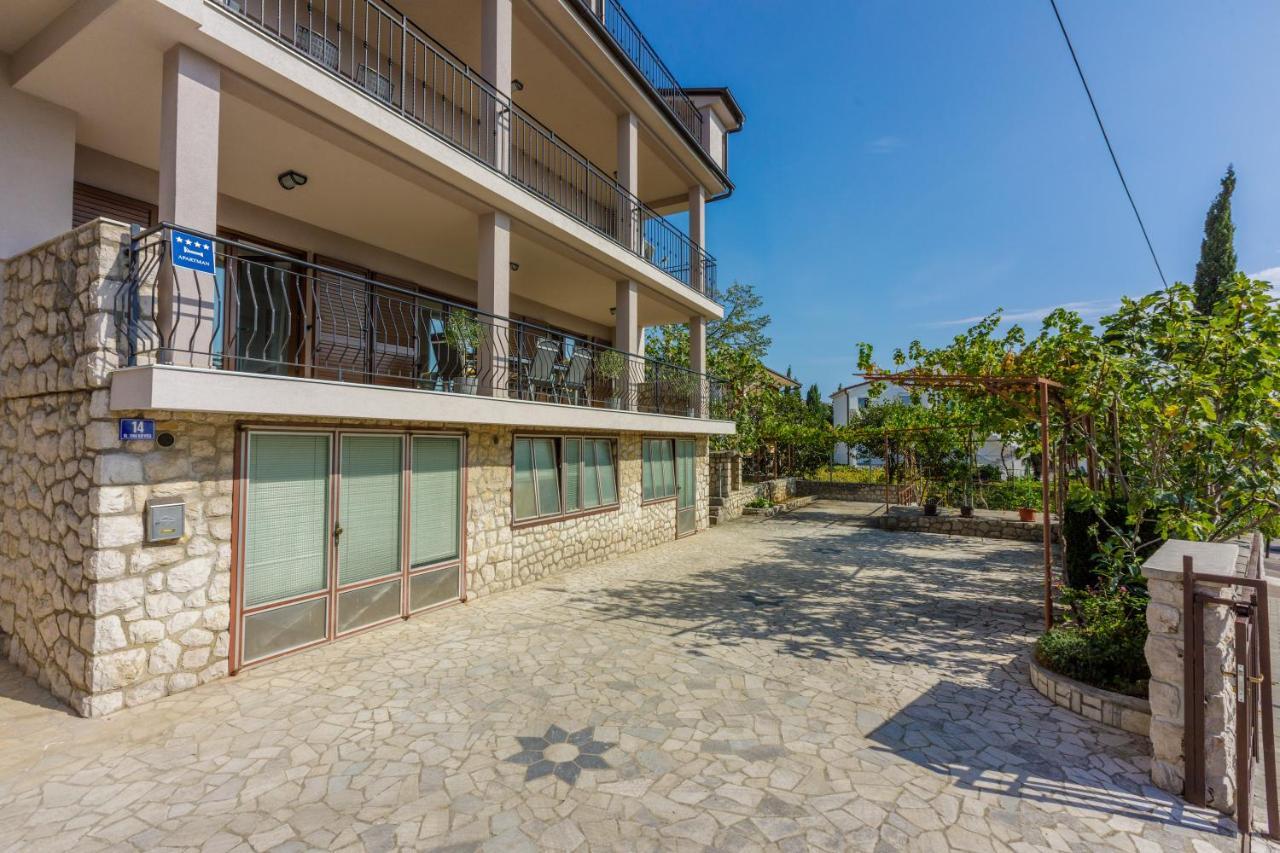 Anton 3 Appartement Crikvenica Buitenkant foto