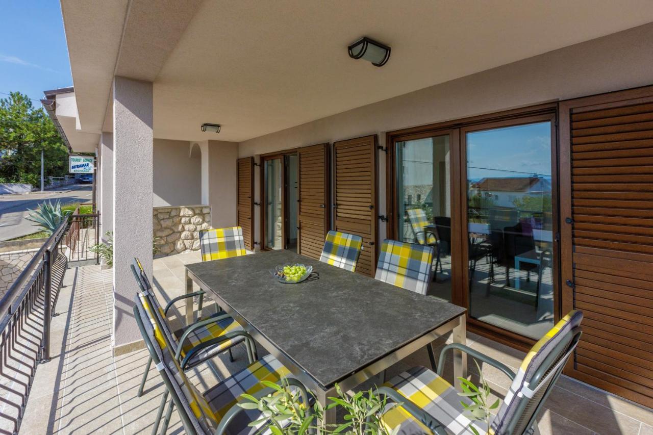 Anton 3 Appartement Crikvenica Buitenkant foto